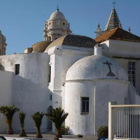 Grosse In Cadiz, Kathedrale In Der Naehe Apartment